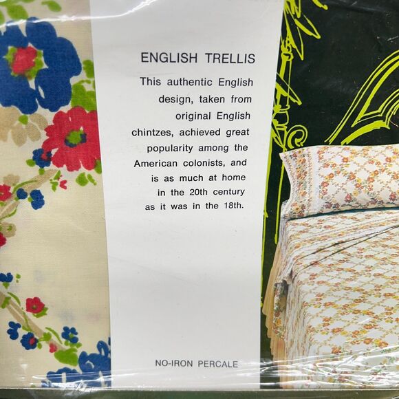 Vtg Cannon Royal Family English Trells Flat sheet, red white flowers sealed - Picture 4 of 6